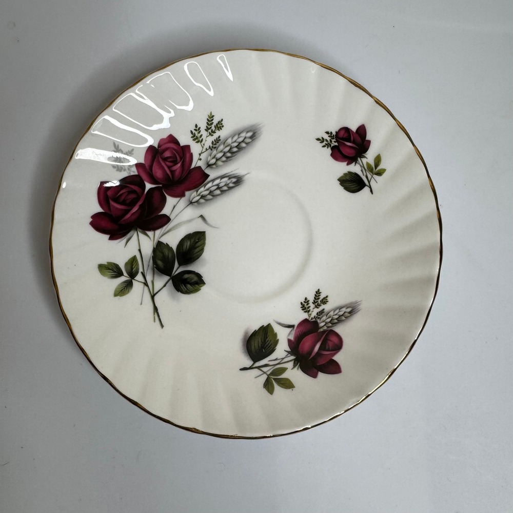 Elizabethan Fine Bone China Saucer Red Rose Wheat Gold Trim Made in England